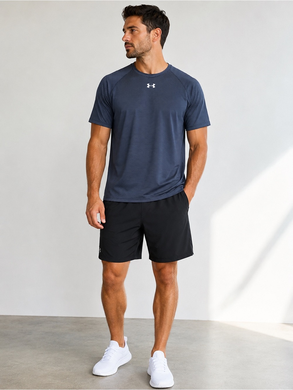 NWT Under Armour HeatGear Loose Performance Tee Men’s Large Blue Stripe